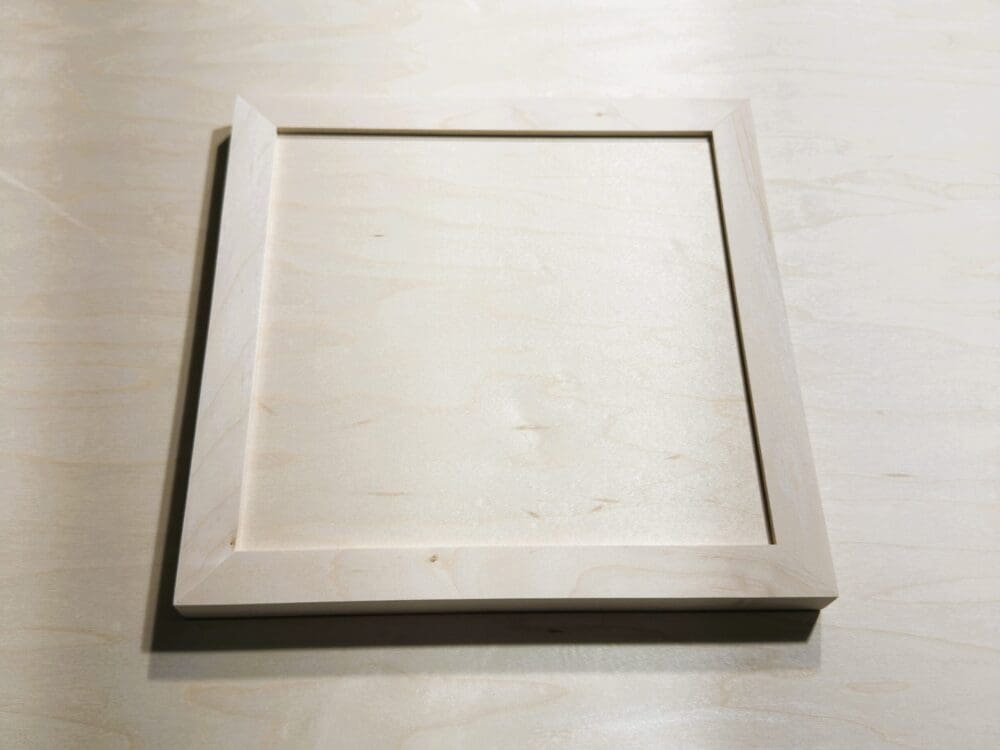 Mitered flat-panel door sample with Slim Shaker profile